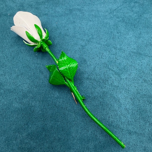 Vintage Long White Rose Stem  brooch Enamel - Picture 1 of 3